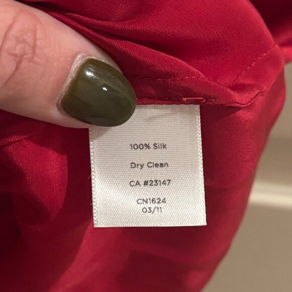 Talbots Red Sleeveless 100% Silk Tiered Ruffle Front Blouse ~ Size: 10 ~ Holiday - Picture 4 of 4